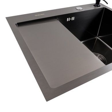Кухонна мийка CM 58*48 R чорна PVD VALESO Handmade (круглий сифон 3,0/0,8)